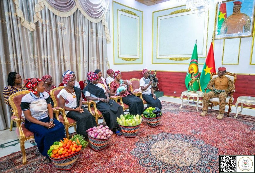 Burkina : le chef de l’Etat accorde une audience à la coopérative féminine de Zongo