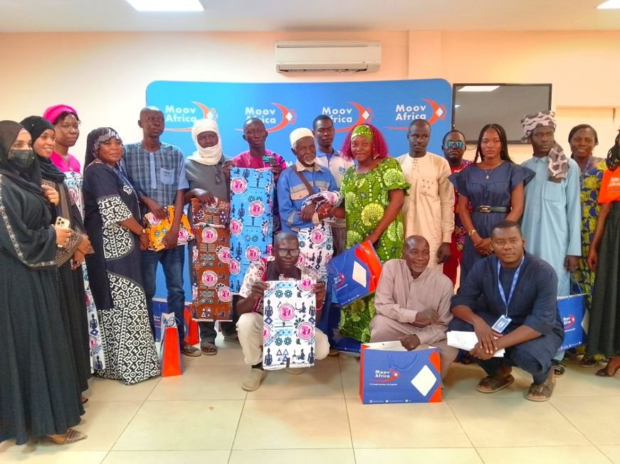 ​Moov Africa célèbre la femme : Première remise de prix de la PROMO Quiz Pagnes 08 mars 2026