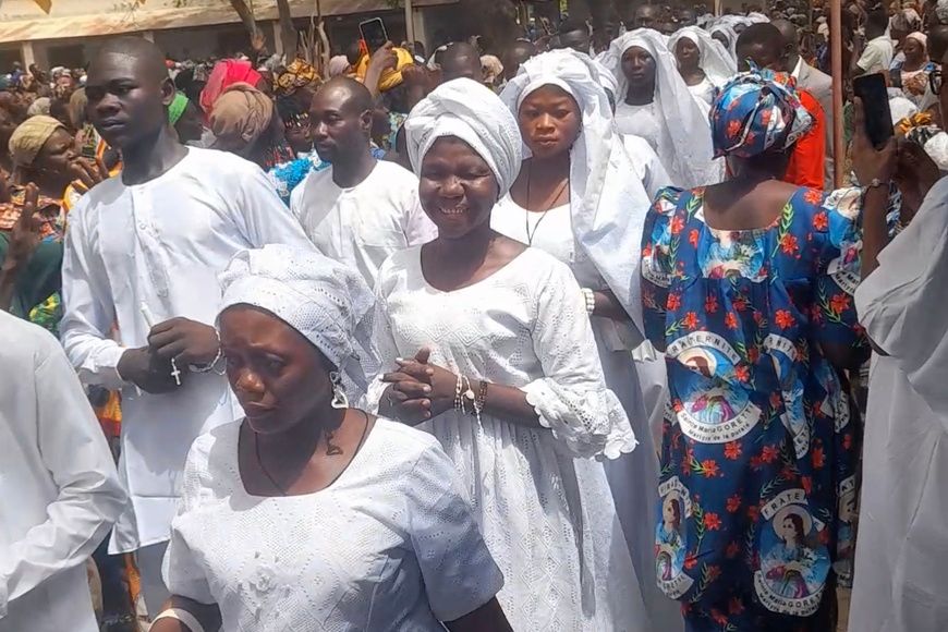 Tchad : 173 nouveaux baptisés à la cathédrale Notre-Dame de l’Immaculée Conception de Sarh pour Pâques