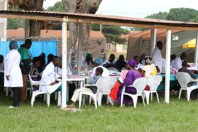 Programme de santé communautaire à Mouyondzi : Près de 300 patients consultés lors de la journée inaugurale le 13 juin 2016