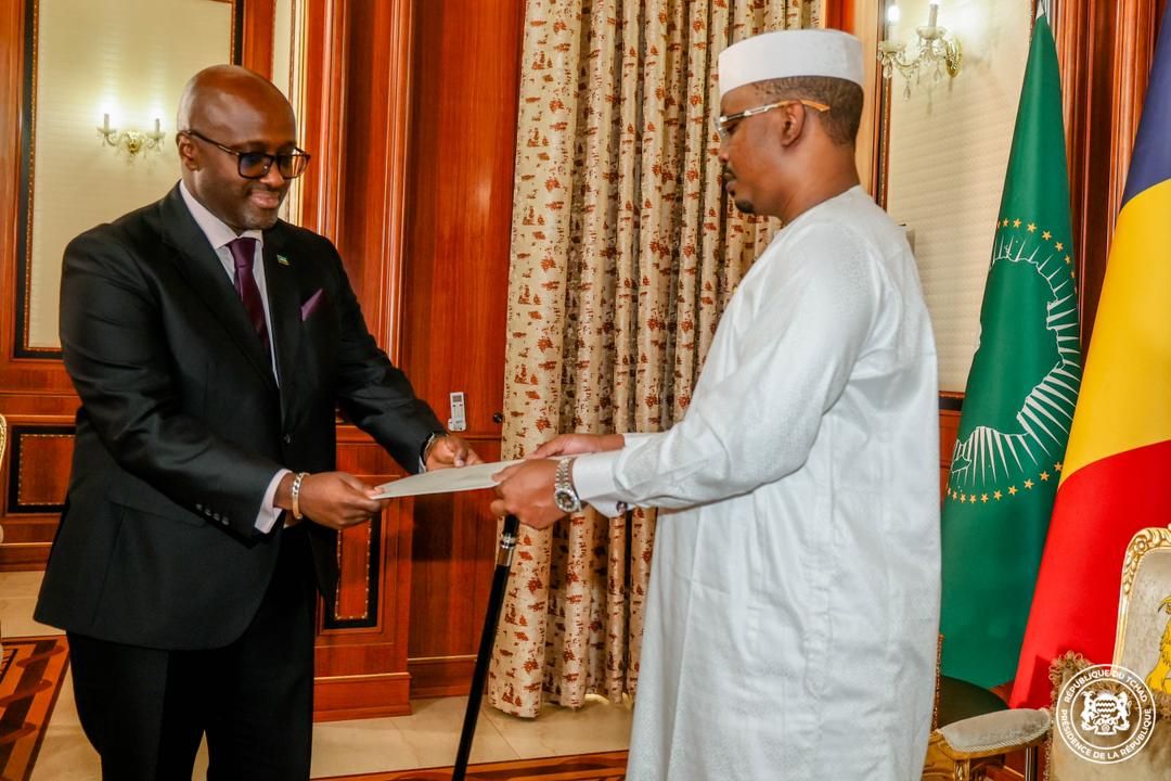 Tchad–Rwanda : le ministre rwandais des Affaires étrangères reçu par le chef de l’Etat du Tchad