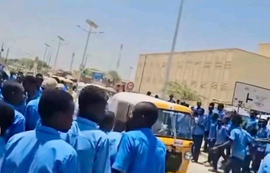 Tchad : débordements à Abéché, des élèves perturbent la fin d'année scolaire
