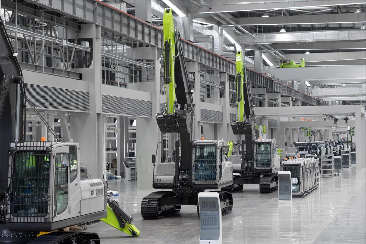 Revolutionizing Industry: Inside China's Pioneering Smart Factories