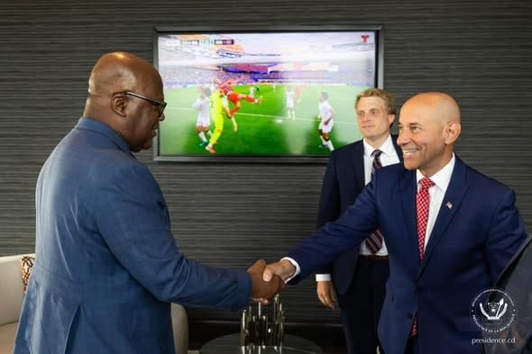 Rencontre  entre Tshisekedi et le Secrétaire d'État adjoint américain