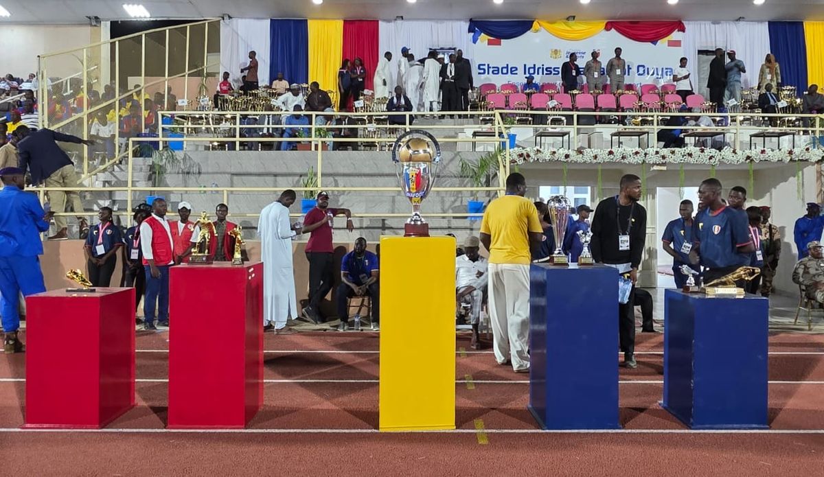 Tchad : Le président de la République récompense les performances des jeunes sportifs