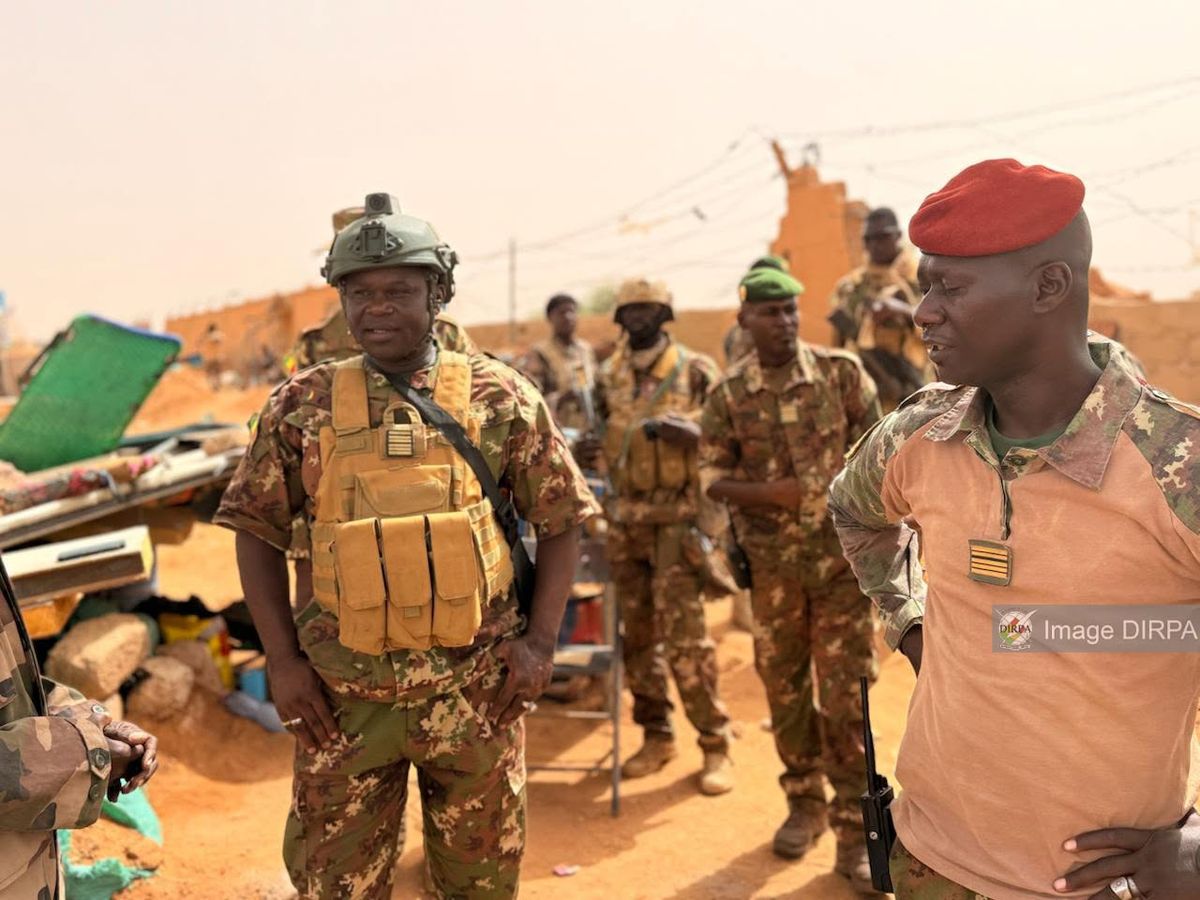 Mali : après les affrontements d’Anéfis, le commandement militaire salue la bravoure des troupes