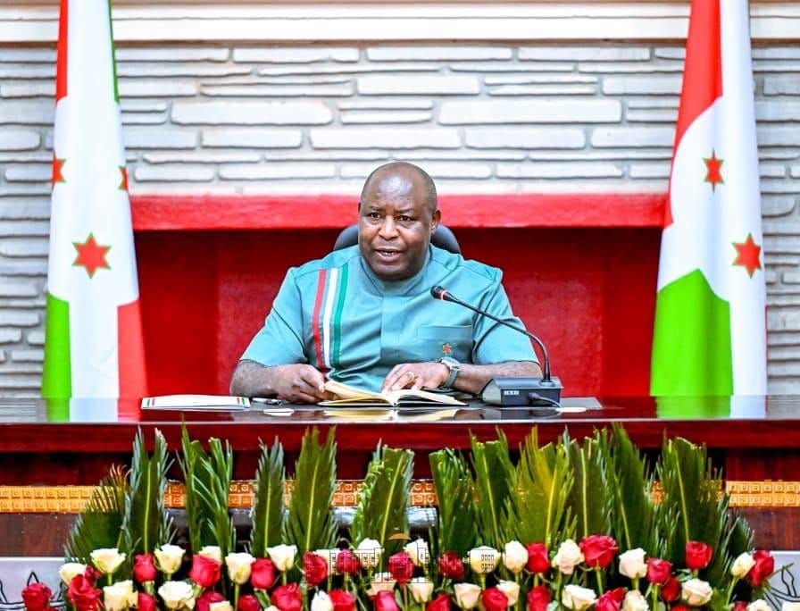 Burundi : Évariste Ndayishimiye préside un Conseil National de Sécurité axé sur les incendies