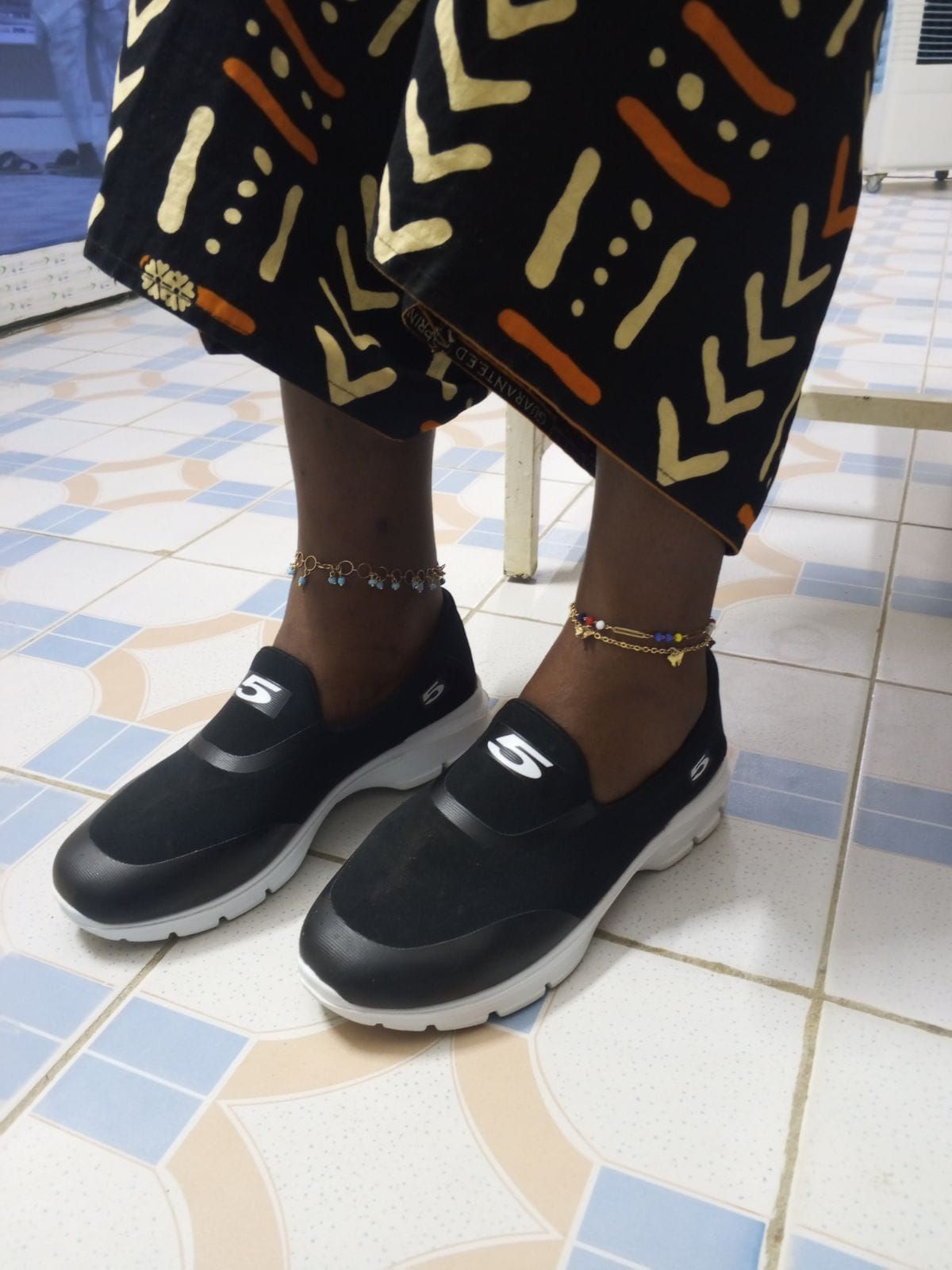 La chaîne de cheville au Tchad : entre héritage culturel et modernité affirmée