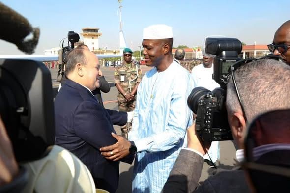 Coopération Mali-Algérie : le Premier ministre algérien Sifi Ghrieb en visite officielle à Bamako