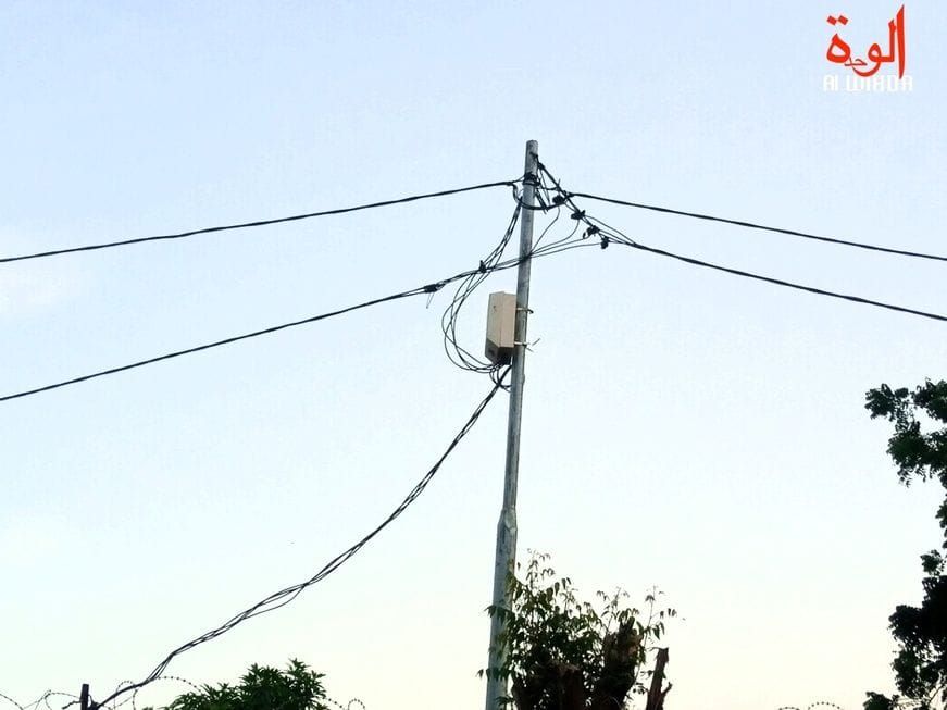 Coupures d'électricité : le quotidien rythmés par la chaleur et les discussions de rue à N'Djamena