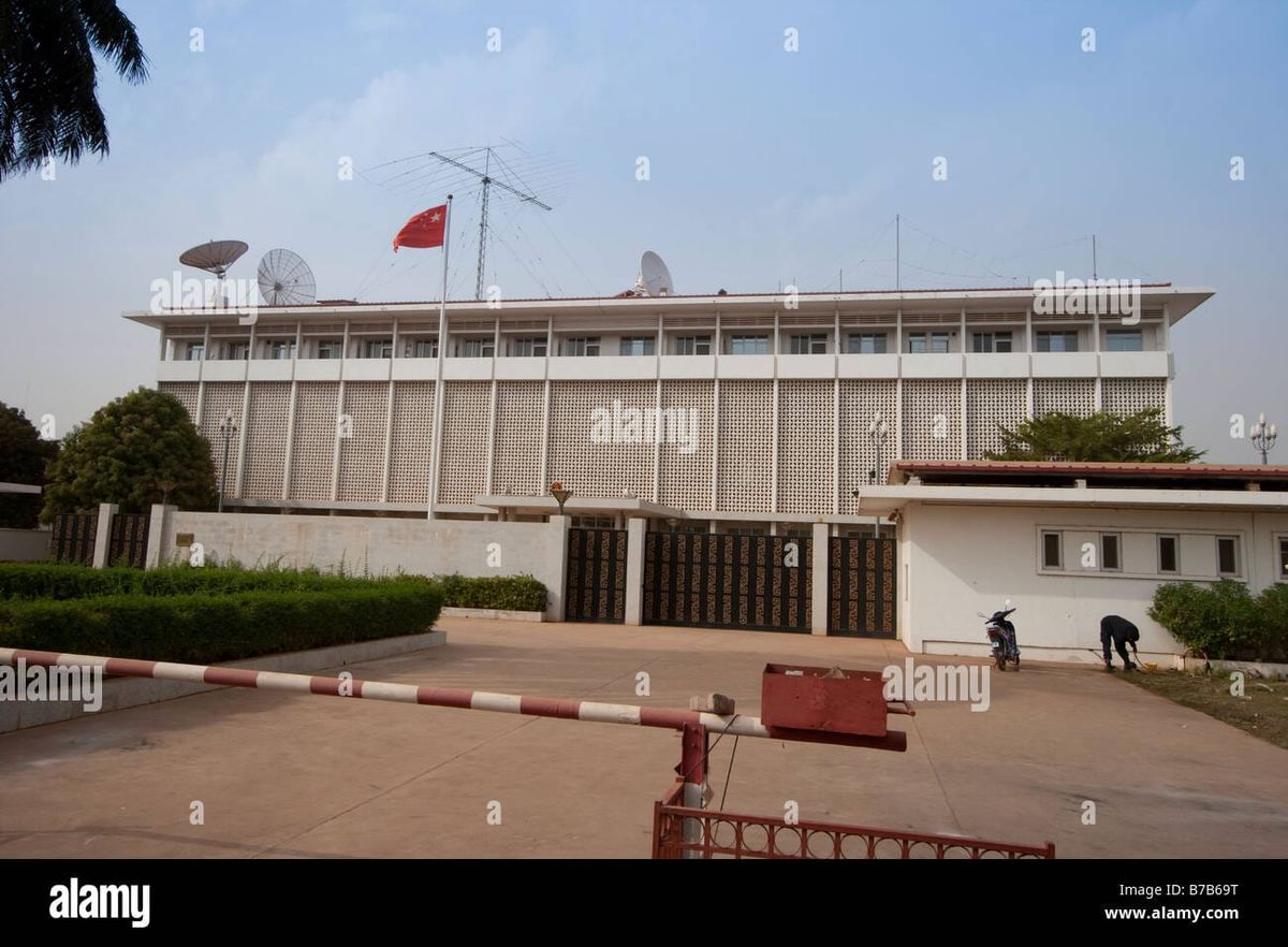 Mali : l'ambassade de Chine dément toute motivation politique derrière la suspension des visas
