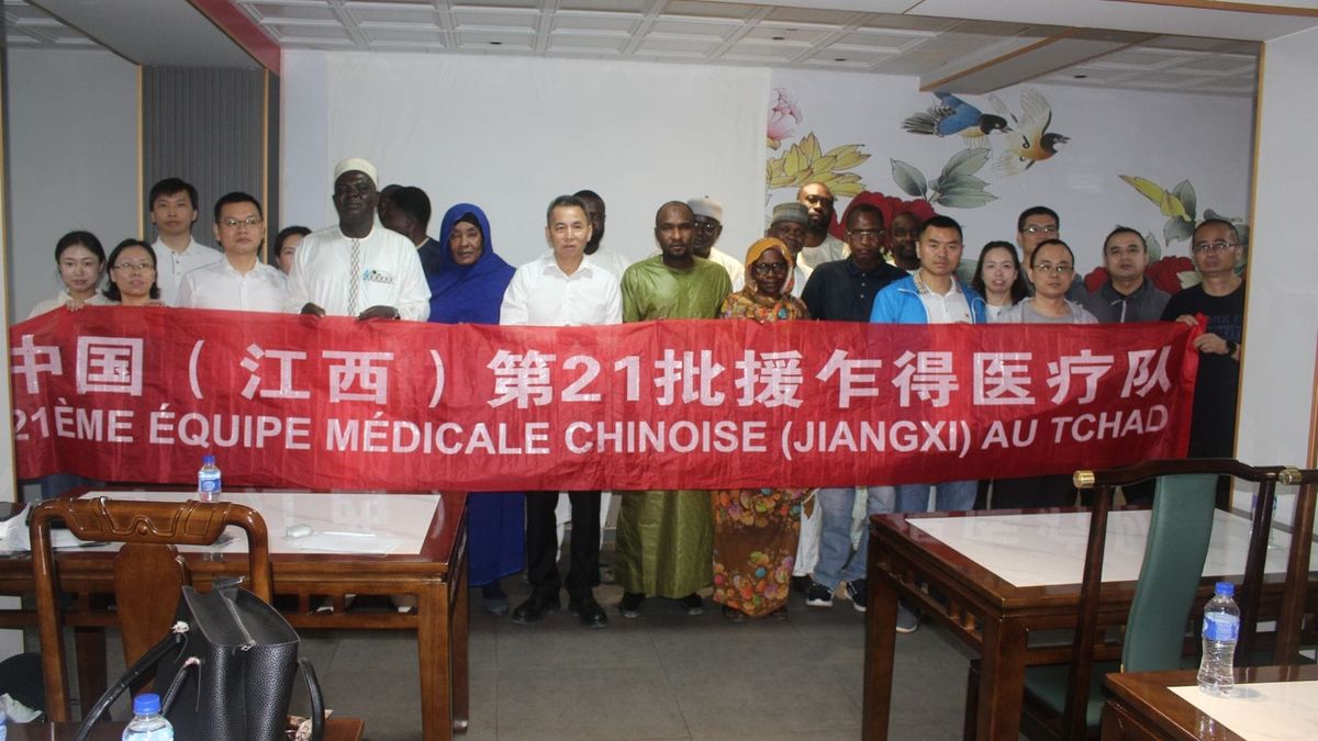 Coopération sanitaire : la mission médicale chinoise partage son expertise sur la santé maternelle et infantile au Tchad