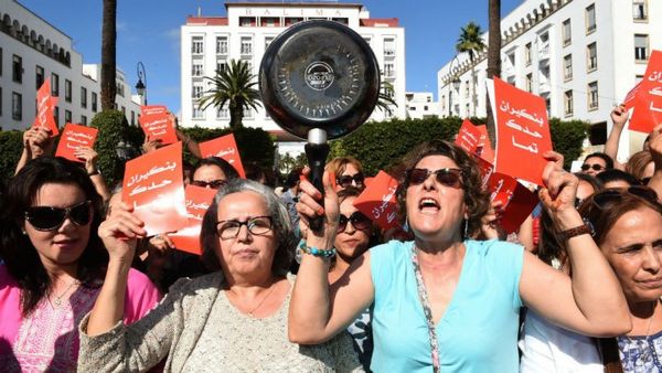 Ces raisons qui poussent des femmes de notre monde à devenir laïques