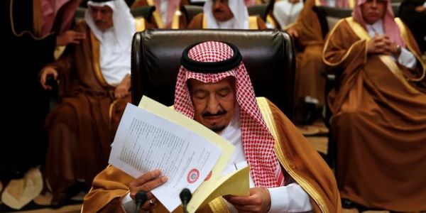 Une enquête britannique incrimine l'Arabie saoudite dans le financement de l'extrémisme religieux