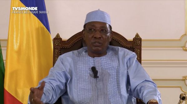 Le Président tchadien Déby menace de retirer l'armée tchadienne des pays d'Afrique