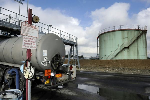 Photo prise le 25 août 2008 du site de production de Geopetrol à Sivry-Courtry. Les investissements dans l'exploration et la 