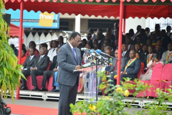 Le ministre d'Etat, Claude Alphonse N'Silou, au cours de son évocation