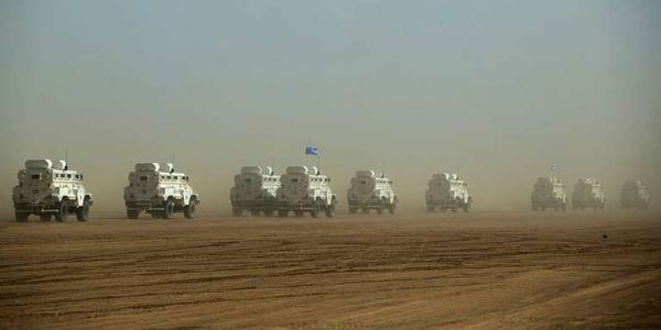 Un convoi de la Minusma, dans la région de Gao, au Mali, en février 2017. CRÉDITS : HANDOUT/REUTERS