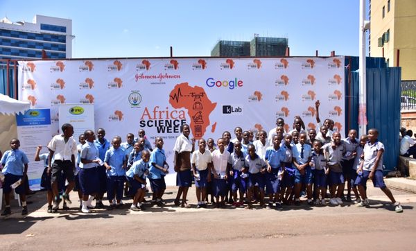 La deuxième édition de la Semaine Africaine des Sciences du Next Einstein Forum commence dans 35 pays