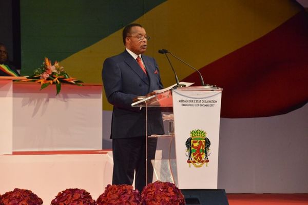 Denis Sassou N'guesso devant le parlement en congrès en 2017