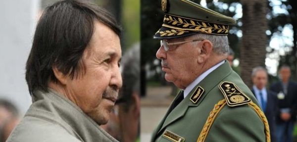 Les dirigeants algériens au bord du gouffre