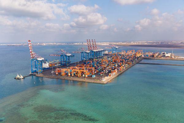 Djibouti, Nouveau port de containers de Doraleh. Crédit Photo Patrick Robert. Février 2018.