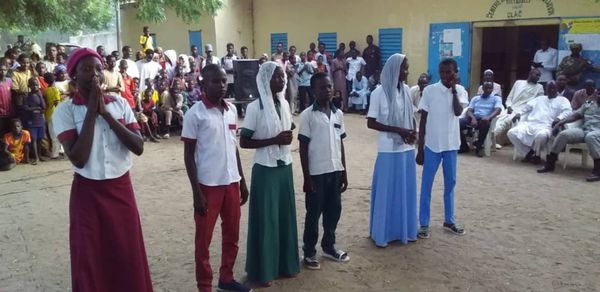 Tchad : un concours de dictée et de lecture entre lycéens à Ati. © Alwihda Info