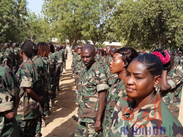 Tchad : fin de formation pour 98 élèves officiers et sous-officiers du corps de santé des armées. © Mahamat Abdramane Ali Kit