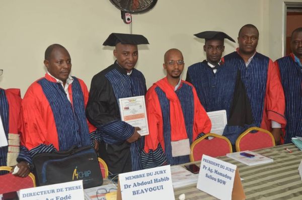 Aspects épidémiologique et clinique de la grippe : un doctorant tchadien honoré en Guinée. © DR