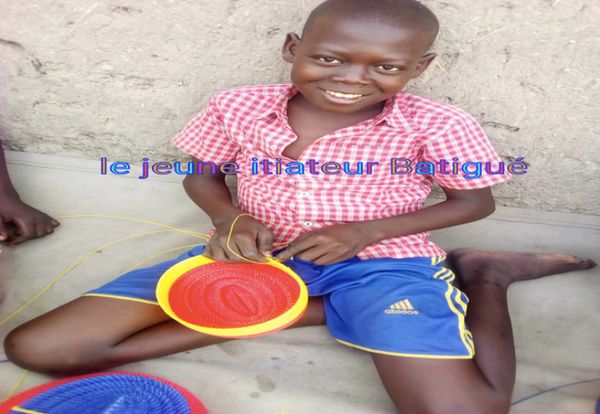 Tchad : un jeune de 12 ans profite du temps mort pour se créer un emploi