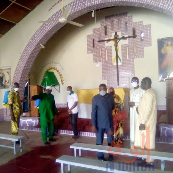 Tchad : les lieux de culte concernés se préparent pour la réouverture à Abéché. © Abba Issa/Alwihda Info