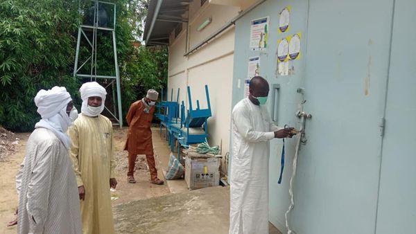 Tchad : le ministre de la santé suspend deux responsables d'un entrepôt