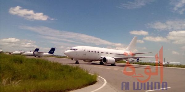 Tchad : le ministre de l'Aviation civile en visite d'inspection à l'aéroport de N'Djamena