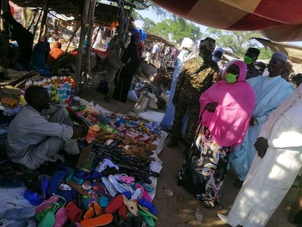 Tchad : à Koundjourou, une mission de sensibilisation constate des obstacles pour le recensement. © Hassan Djidda Hassan/Alwi