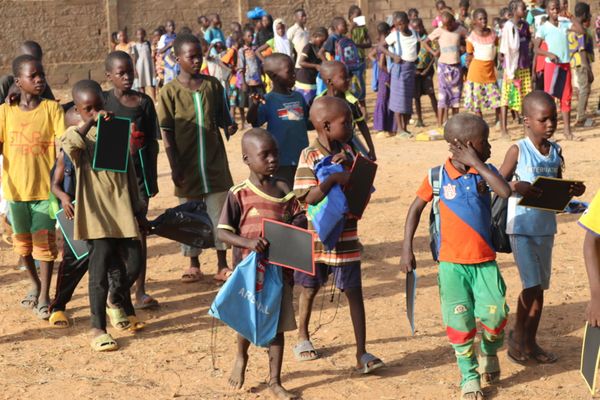 Des enfants déplacés reprennent l'école à Kaya - Burkina Faso. © Innocent Parkouda/NRC