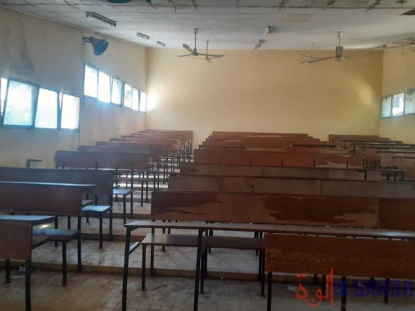 Tchad : la grève relativement observée dans les établissements à N'Djamena. © Ali Moussa/Alwihda Info