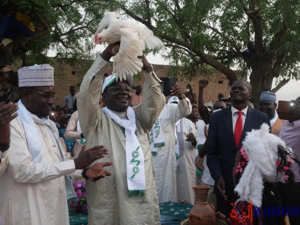 Tchad : liesses populaires au Guéra pour la tournée du candidat Pahimi Padacké