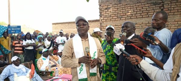 Tchad : "les femmes meurent en donnant la vie. Plus jamais si je suis élu" (Pahimi Padacké)