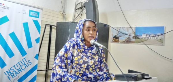 Tchad : la réalisatrice Hanifa Ali Oumar lance son nouveau film