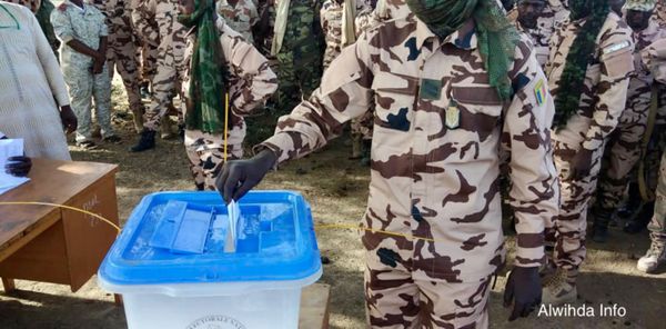 Présidentielle au Tchad : un taux de participation de 64,81% (CENI)