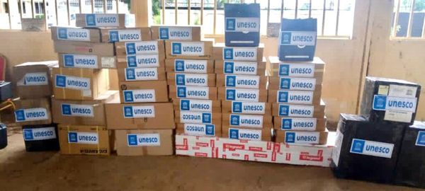 Tchad : l’UNESCO offre des équipements informatiques au ministère de l’Education