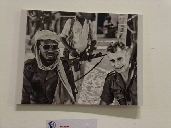 Maréchal du Tchad : une exposition photos pour les 100 jours de sa disparition