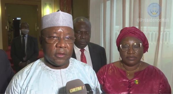 Mali : une délégation tchadienne rencontre le président de la transition