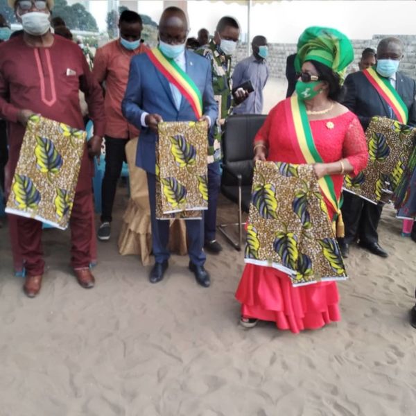 Tiele Gambia Olou, au cours de sa descente parlementaire.