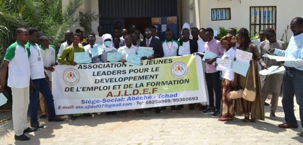 Tchad : 100 jeunes formés sur l´entreprenariat à Abéché