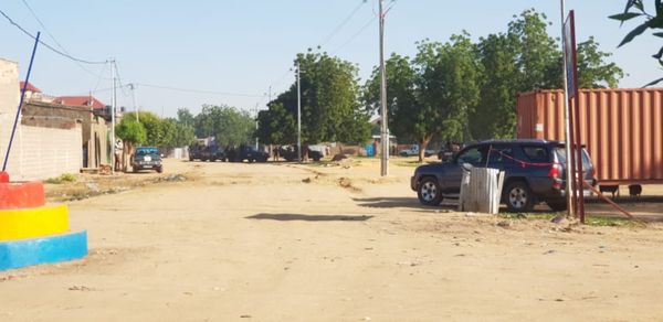 Un dispositif policier dans le 7ème arrondissement de N'Djamena le 2 octobre 2021. © Alwihda Info