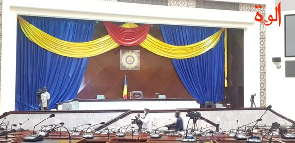 ​القصر الديمقراطية سيحتضن اليوم حفل تنصيب أعضاء المجلس الوطني الانتقالي