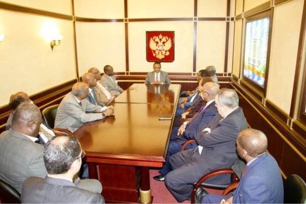 وزير الخارجية التشادي في زيارة عمل إلي روسيا