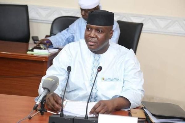 Le ministre malien de l'Administration territoriale et de la Décentralisation, porte-parole du gouvernement, colonel Abdoulay