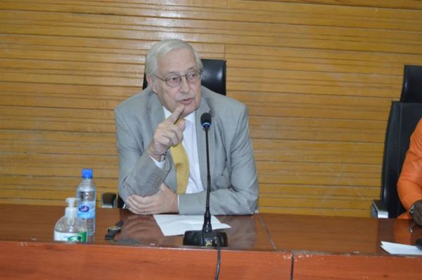 Pr. Bertrand Badie : "l'Afrique n'est pas malade et les européens ne sont pas des médecins"